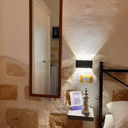 Celeste בית הארחה 3*